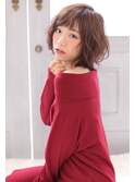 外ハネ×無造作ボブ 