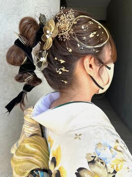 セル(CELL) 成人式ヘアセット 金箔×ミス引き セミロング