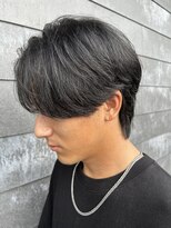 ヒュイル バイ ニアウ(Hwyl by Niau)&nbsp;メンズマッシュセンターパートスパイラルパーマニュアンスパーマ