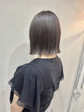 ゼン(ZEEN) 肩につかない長さの外ハネボブ@20代30代40代50代