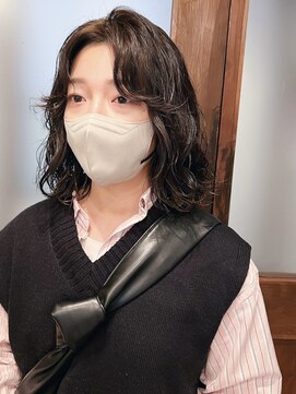 ラレイ ハラジュク(Lalei harajuku) 【ささき】ミディアムウルフ/ゆるスパイラル/スパイラルパーマ