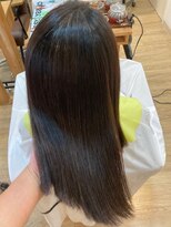 グランバイ アトリエドングリ(Grand × AtlierDonguri) お客様髪質改善データ1179(酸性縮毛矯正)