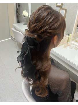 リーム(LEAM) ハーフアップ