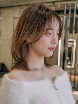 ロンドミラー 博多店(Lond Mirror) 10代20代切りっぱなしボブショートヘアくびれボブ天神大名博多