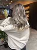 バレイヤージュ、ハイライト、レイヤーカット、グレージュ