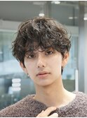 テテっぽいシャドウパーマ渋谷緩めスパイラルパーマ刈り上げなし