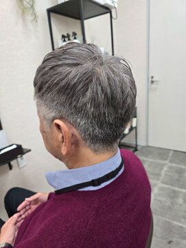 バセット バイ アルター 鎌取店(basset by aL-ter) メンズカット/スパイキーショート/ブルーブラック