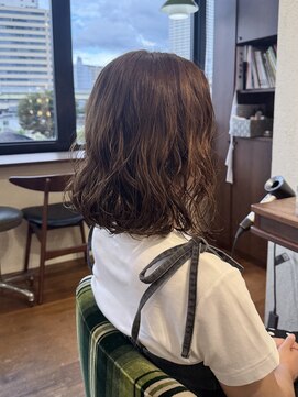 エルサフィロ キタハマ(el zafiro kitahama) 30×40×50代×似合わせカット×お手入れ簡単×パーマ