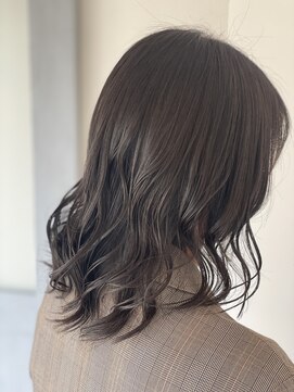 ヘアデザイナーズサロン 三嶋 【～落ち着きのある透明感カラー～】