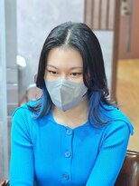 シャス(SHAS.)&nbsp;【顔周りレイヤー】ウォーターブルーインナーカラー