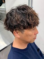 ジーニー 本厚木(Genie)&nbsp;フェザーパーマサーフカール刈り上げセンターパート