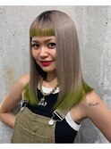 眉上バングレイヤーミルクティーエンドカラーアースグリーン