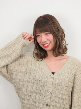 ウッディホワイト(WOODY&WHITE) 外ハネ☆ミディ