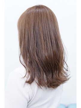 リッツヘアー 下川美容室(Rits hair) ハイトーンベージュ／外ハネロング