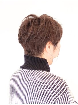 ラグラスヘア(LAGRAS HAIR) ゆるふわショート