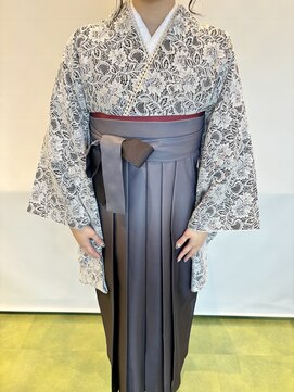 モイ(moi) 卒業式袴着付け