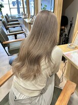 リト(riTo)&nbsp;20代暗めカラーデザインカラーロングオリーブグレージュベージュ