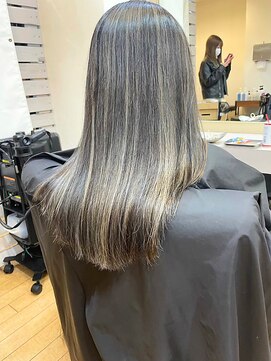 ヘアプレイスソル (HAIR PLACE SoL) ハイライト/グレージュ/ストレート