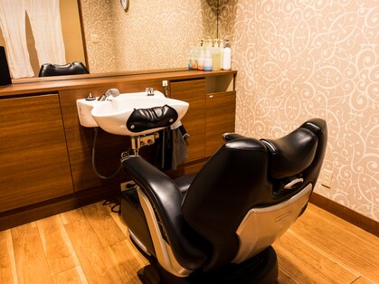 俺のヘアサロン 春日部店の写真