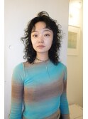 ハードパーマ顔まわりレイヤーミディアム