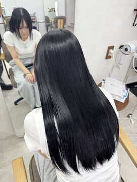 ルアン 上通り(ruen) 熊本 縮毛矯正 ケアブリーチ 髪質改善 艶髪 ruen Shoyo