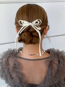 ヘアセット 編み込み お団子アレンジ 結婚式 アップスタイル
