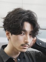 レタッチバイフィフス(RETOUCH by fifth) 原宿フェザーパーマ毛流れセンターパート大人色気ビジネスヘア