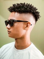 プロショップウェーブ(PRO SHOP WAVE) スペインカール/フェザーパーマ/メンズパーマ/テーパーフェード