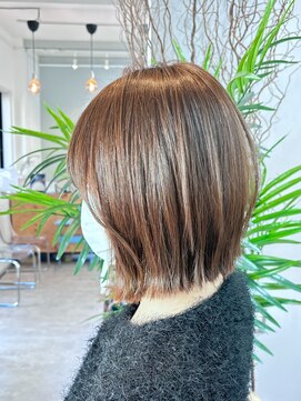 プラム(plum.) きりっぱなしボブ