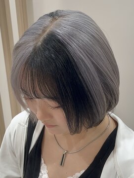 ユウル 横浜(juhl.) 丸みショートボブグレージュカラーケアブリーチダブルカラー横浜
