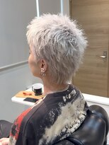 アルトラ(ALTLA) メンズスパイキーショート×ホワイトカラー