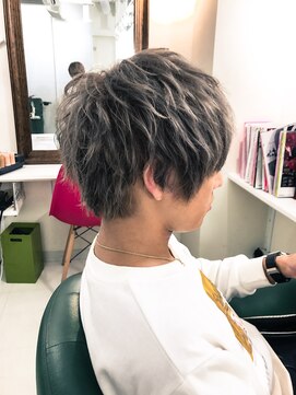 ヘアアンドメイク スタジオ ラプラス(HAIR&MAKE STUDIO rapLus) メンズカラー『ハイグレージュ』