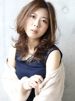 ヘアサロン シロップ(Hair Salon Syrup)&nbsp;[Syrup・山谷慎太郎] 「レイヤーベースのミディアムウェーブ」