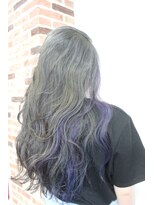 ジウ 上通り(JIU)&nbsp;黒髪暗髪ゆるふわグレージュ×インナーユニコーン×無造作カール