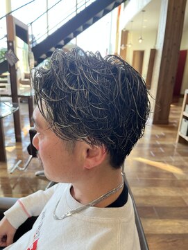 パームツリーリゾート(Parm tree resort) カット＋メッシュ＋パーマ