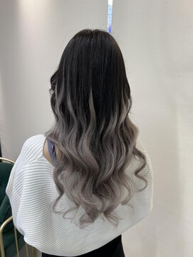 レヴェリー(REVERIE) #プルエクステ#グラデーション