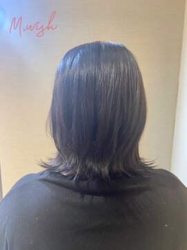 エムウィッシュ(M Wish) 外ハネ/ミディアム/黒髪/レイヤーカット/抜け感/白髪染め/冬