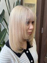 アン(Hair make un)&nbsp;ブロンドレイヤー