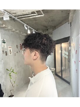 ドアホワイト(door white) 強めスペインパーマ