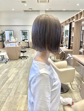 ディーボーイ 健軍店(D-BOY) ボブ/シルバー/グレー