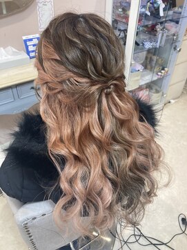 プーペ(pupe) ハーフアップ