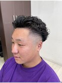 短髪パーマ