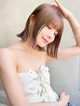 エイチ(H eitf) H【eitf】　原宿　表参道　切っぱなしボブ