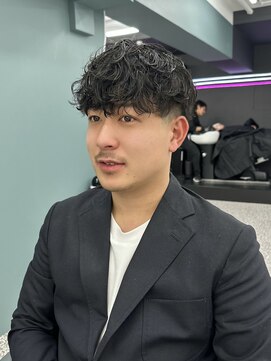 ラ ミュウ バイ ディーアンドティー(LA MIU by D&T) 波巻きスパイラルパーマ