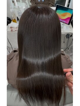 シシ 銀座(sisi) 【#髪質改善#髪質改善ストレート#縮毛矯正#髪質改善縮毛矯正】