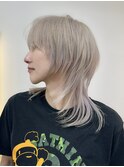 ウルフカットレイヤーカットウルフショートホワイトカラー