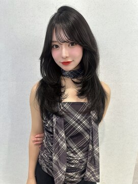 ユーフォリア 渋谷グランデ(Euphoria SHIBUYA GRANDE) 韓国ヘア ダークグレー レイヤーカット SAYAKA