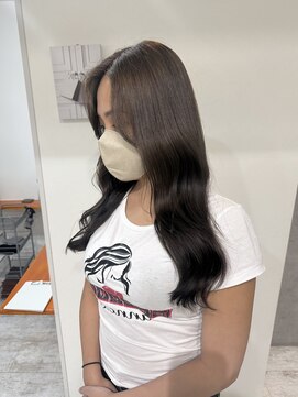 ピヨン 心斎橋(piLLon) アッシュブラウン/髪質改善トリートメント