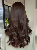 シオン(shion)&nbsp;顔周りレイヤーおくれ毛ロング暗めカラー_ba566802