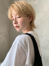 ケアブリーチへのこだわり。8種類のケアブリーチの組み合わせでダメージレスにケアブリーチsoi conc下北沢